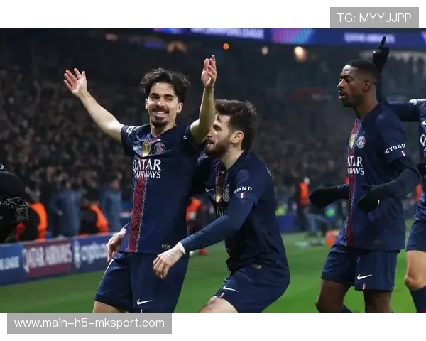 欧洲冠军联赛：皇马逆转晋级，淘汰赛精彩纷呈！，欧洲超级联赛皇马